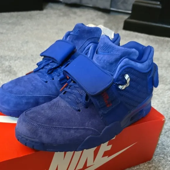 Nike Blue VICTOR CRUZ High-Top Sneakers with Modern Velcro Closure 10.5