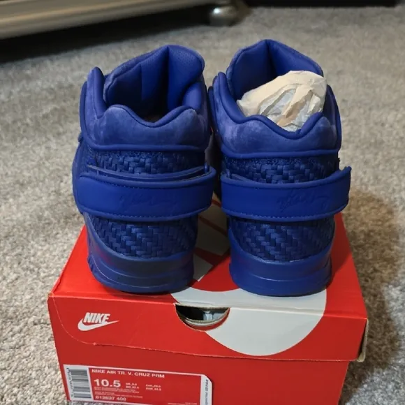Nike Blue VICTOR CRUZ High-Top Sneakers with Modern Velcro Closure 10.5