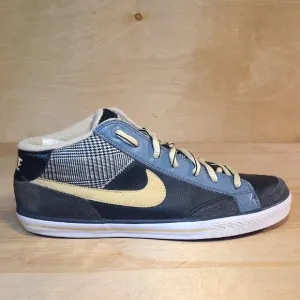 Nike Capri Mid 2 Black Vegas Gold 2010 Size 8 Mens Mid-Top Sneakers