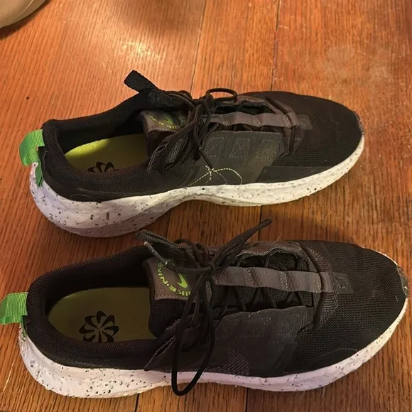 Nike Crater Impact Shoes Black Iron Gray White Green DB2477-001 Men's Size 11.5