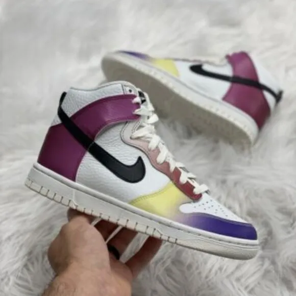 Nike Dunk High Womens Sportswear Shoes Multicolor FD0802-100 VNDS Size 7