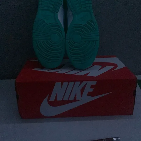 Nike Dunk Low “Clear Jade” - Shoes - Size 11