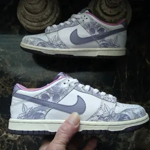 Nike Dunk Low Floral Lifestyle/Athletic Shoes Size 4.5 Youth/6 Women