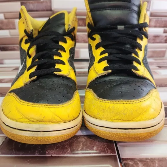 Nike Dunks High Mens 8.5 Maize Yellow Vintage 2006 Basketball Shoes 309432-711