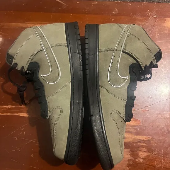 Nike Green and Black High-Top Sneakers Nike Dunk High SP Authentic New