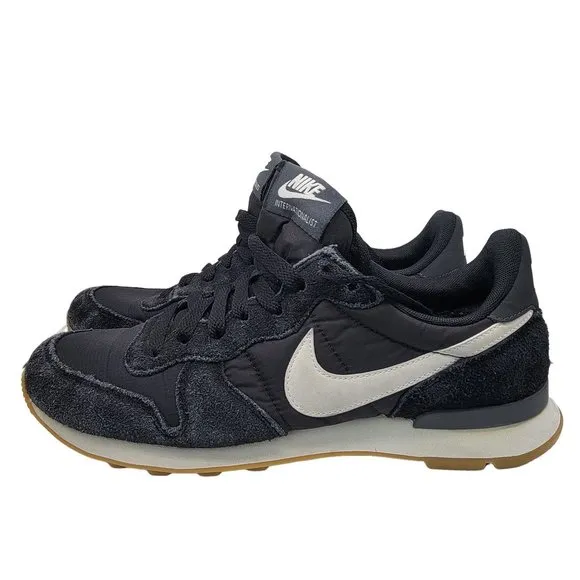 Nike Internationalist Black White Athletic Low Top Shoes Womens 9 - 828407-021