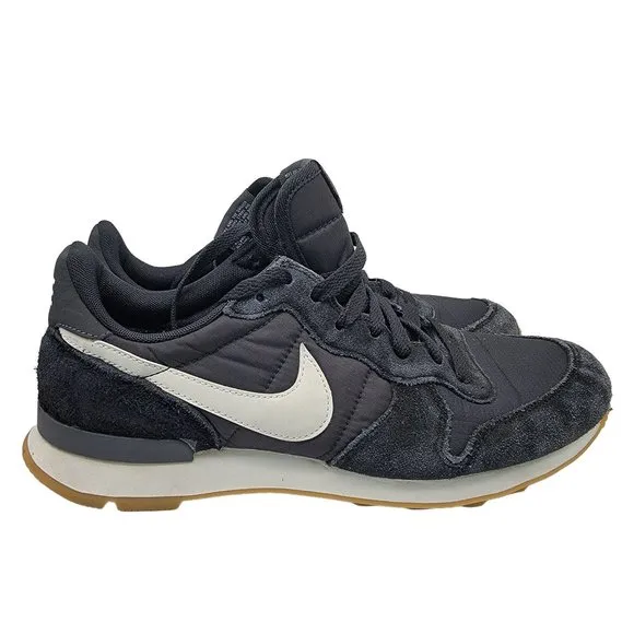 Nike Internationalist Black White Athletic Low Top Shoes Womens 9 - 828407-021