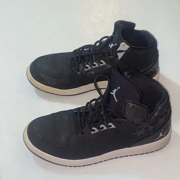 Nike Jordan 1 Flight 3 BG HI- Top 707320-004 Schools Junior Shoes Size 6.5Y US