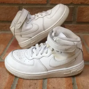Nike Kids’ Court Borough White Leather Mid Shoes size 10C Unisex