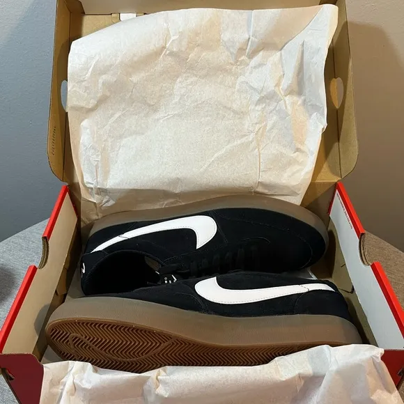 NIKE Killshot 2 Black/Gum Medium Brown Sneaker Men's Shoe Size 11 FQ8903-002