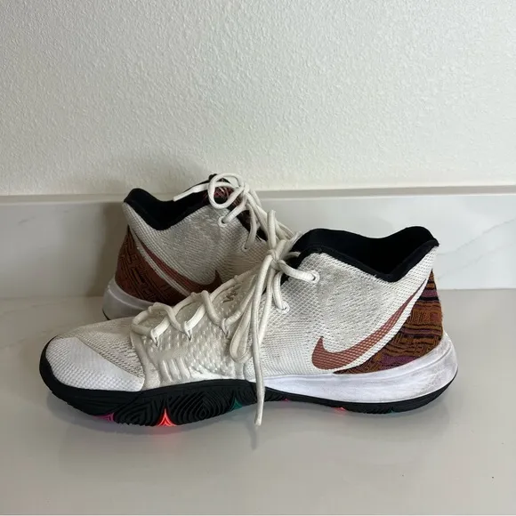 Nike Kyrie 5 BHM Black History Month 2019 Basketball Shoes BQ6237 Size 10