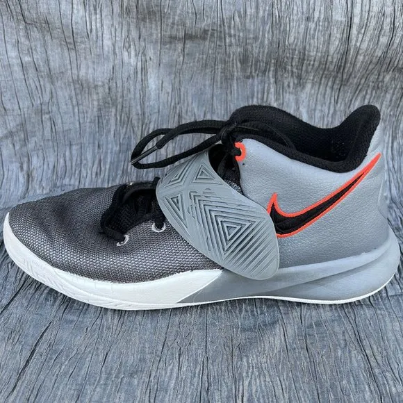 Nike Kyrie Flytrap 3 BQ5620-004 boy's basketball shoes US 5Y