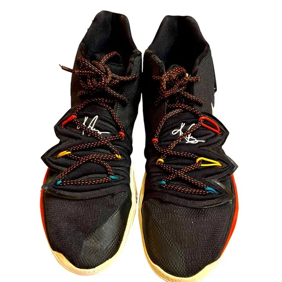 Nike Kyrie Irving 5 Friends Basketball Shoes Mens Size 12