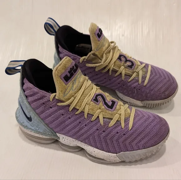 NIKE Lebron 16 Laker's Heritage CK4765 500 purple high top shoes sneakers size 9