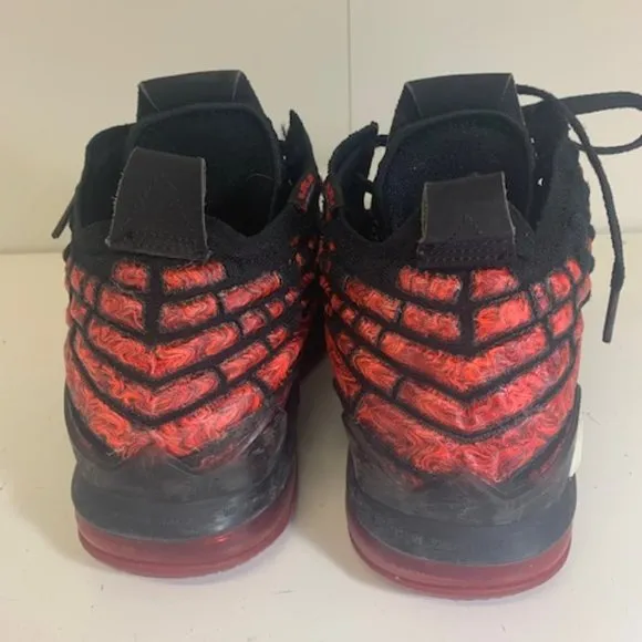 Nike Lebron 17 Infrared - Youth 6.5