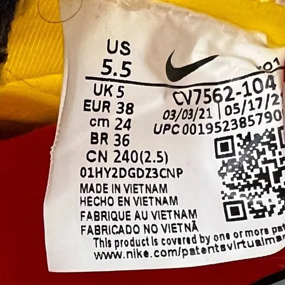 Nike Men Shoe 5.5 LeBron XVIII React Low Top Lace Up Sneaker Run Stewie Core Go