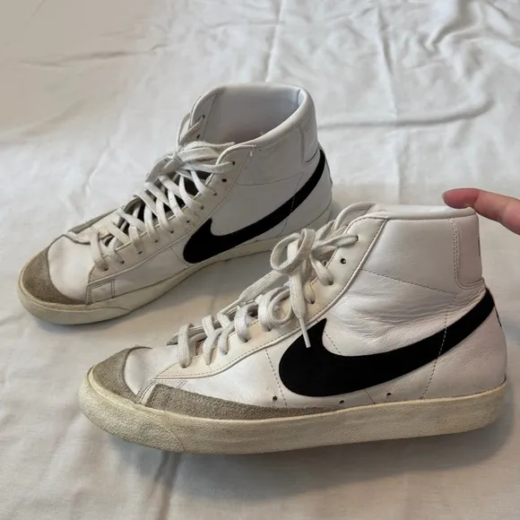 Nike Men’s 13 Blazer Mid ‘77 Vintage White Sneakers Shoes BQ6806-100