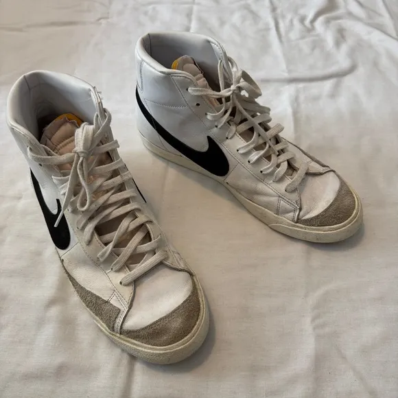 Nike Men’s 13 Blazer Mid ‘77 Vintage White Sneakers Shoes BQ6806-100
