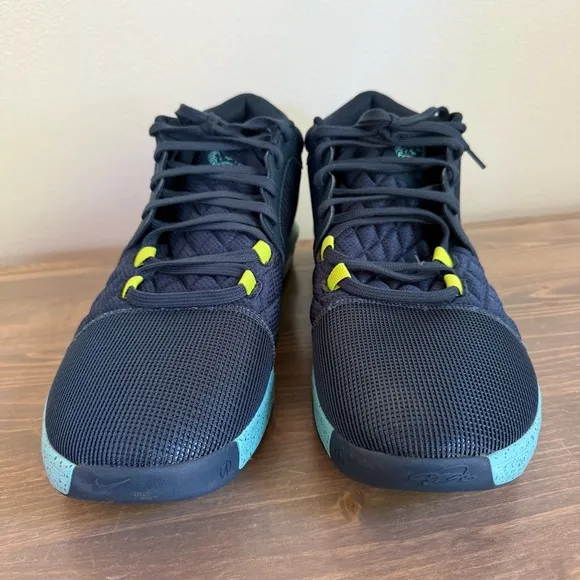 Nike Men’s 16 Blue LeBron Witness 8 Low Top Basketball Tennis Shoes Sneakers
