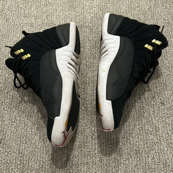 NIKE Men's Air Jordan 12 Retro Reverse Taxi Shoes Size 11