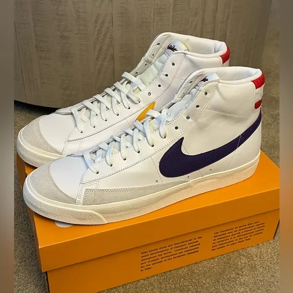 Nike Mens Blazer Mid 77 Vintage Mismatched Sneakers Size 15 High Top Shoes