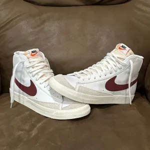 Nike Men’s Blazer Mid ‘77 Vintage Shoes, Size-10