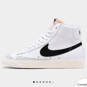 Nike Mens Blazer Mid 77 Vintage Shoes