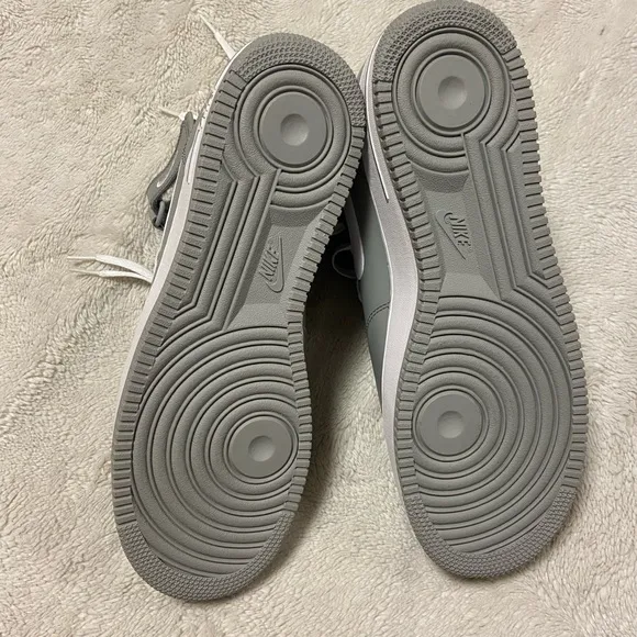 Nike Men's Gray High-Top Sneakers