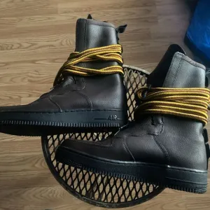 Nike Men's SF Air Force 1 Brown Black High Top Zipper Sneaker Shoes Size 9.5