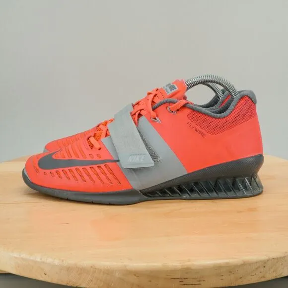 Nike Romaleos 3 Womens Size 9.5 Shoes Pink Low Top Athletic Lifting Sneakers
