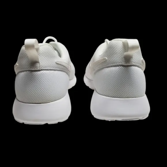Nike Roshe One (GS) 599729 102 Size 7Y White Wolf Gray