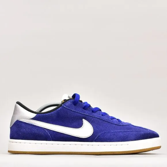 NIKE SB FC CLASSIC MEN'S SIZE 11 SKATING SHOES 909096-401 BLUE WHITE