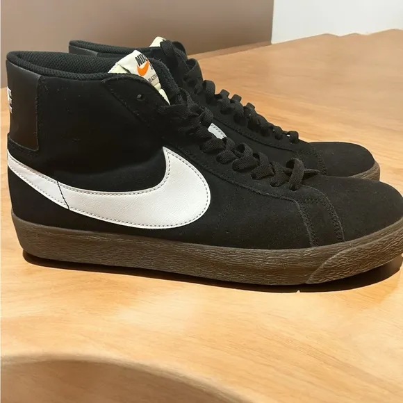 NIKE SB - ZOOM BLAZER MID - 864349-010 Men's Black High-Top Sneakers size 11