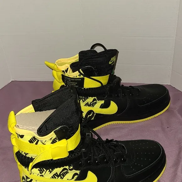 Nike SF Air Force 1 High Mens Shoes Black Dynamic Yellow AR1955-001 Size 10.5