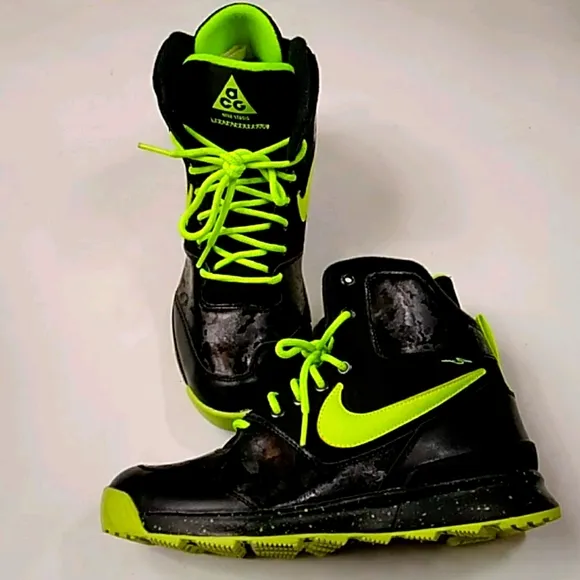 NIKE STASIS ACG GS 685610-004 KIDS/HOUTH BOOTS SHOES