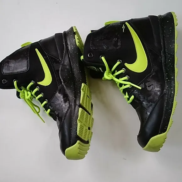 NIKE STASIS ACG GS 685610-004 KIDS/HOUTH BOOTS SHOES