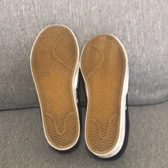 Nike Stefan Janoski SB Slip On Black Sneakers
