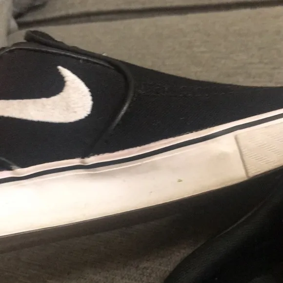 Nike Stefan Janoski SB Slip On Black Sneakers
