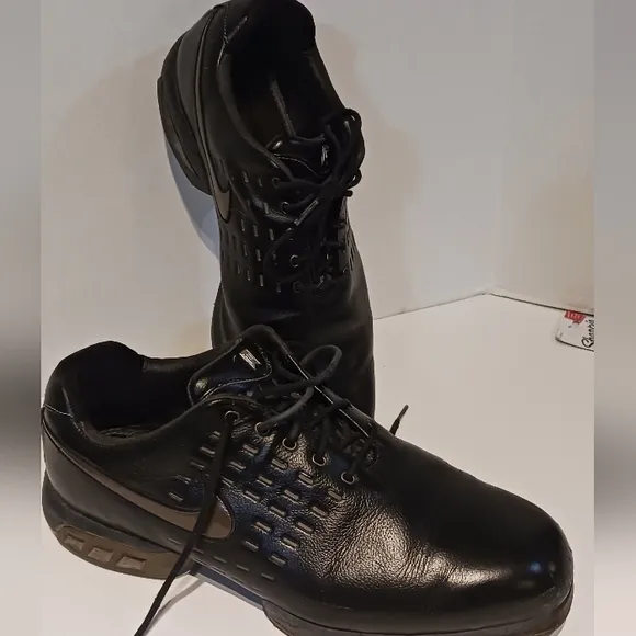 Nike Tiger Woods Golf‎ Shoes VINTAGE Tage sz. 11.5
