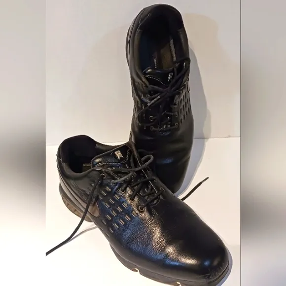 Nike Tiger Woods Golf‎ Shoes VINTAGE Tage sz. 11.5