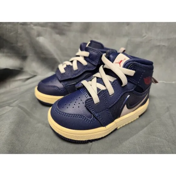 Nike Toddlers Jordan 1 Mid Easyon (PS) Sneakers Slip-On Navy Size 6 NEW IN BOX!