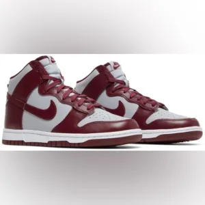 Nike Unisex 2022 Dunk High 'Dark Beetroot' Shoe/Sneaker | PRELOVED!! 👟🔥