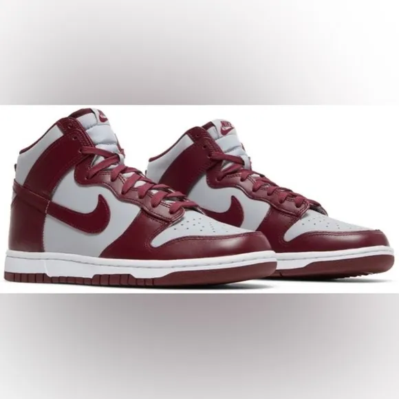 Nike Unisex 2022 Dunk High 'Dark Beetroot' Shoe/Sneaker | PRELOVED!! 👟🔥