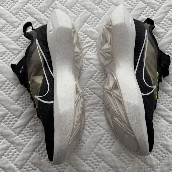 Nike Vista Lite Black Lemon Venom Trainers Woman Lady Size 9 Running Shoes