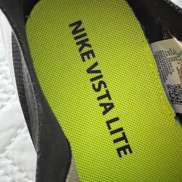 Nike Vista Lite Black Lemon Venom Trainers Woman Lady Size 9 Running Shoes