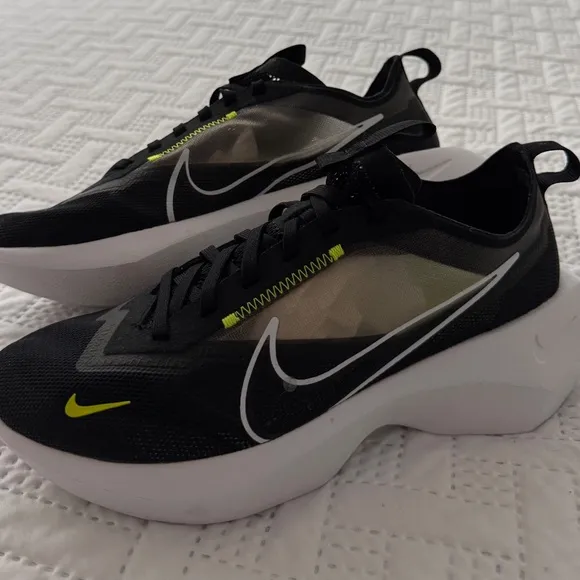Nike Vista Lite Black Lemon Venom Trainers Woman Lady Size 9 Running Shoes