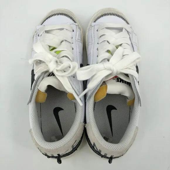 Nike White &amp; Black Athletic Sneakers | Classic Style, Size 8