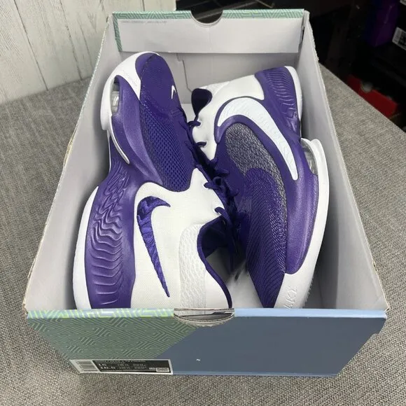 Nike Zoom Freak 4 Promo Men's size 15 purple White Basketball Shoes DX6652 500