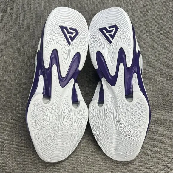Nike Zoom Freak 4 Promo Men's size 15 purple White Basketball Shoes DX6652 500