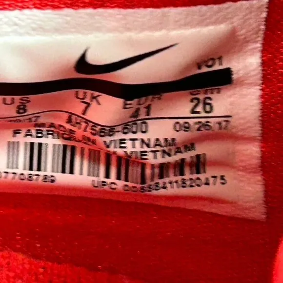 Nike Zoom‎ Live 2 Mens Size 8 University Red Sneakers Shoes AH7566-600